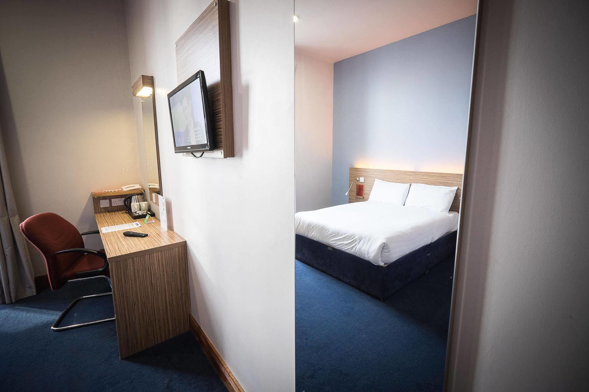 Travelodge Derry Eksteriør billede